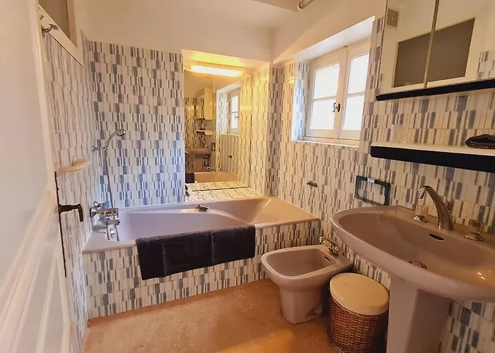 Bouchardine - Centre - Parking Gratuit - Hospices Gæstehus Beaune (Cote d'Or)